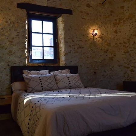 Tour Medievale Fortifiee Entierement Restaure Saint-Sever  Екстериор снимка