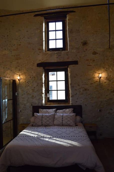 Tour Medievale Fortifiee Entierement Restaure Saint-Sever  Екстериор снимка