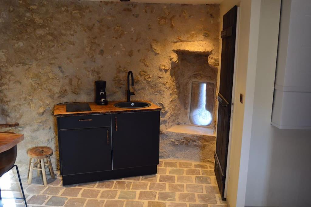Tour Medievale Fortifiee Entierement Restaure Saint-Sever  Екстериор снимка
