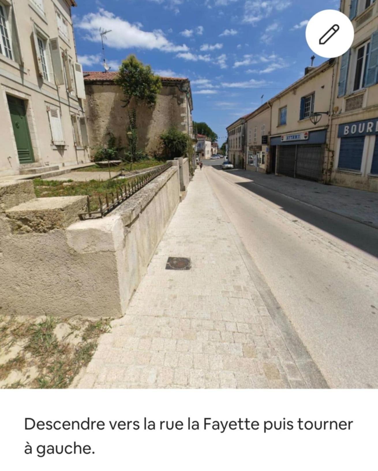 Tour Medievale Fortifiee Entierement Restaure Saint-Sever  Екстериор снимка